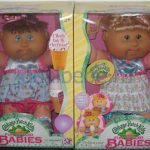 Jakks Pacific - Cabbage Patch Kids -Fun to feed babies