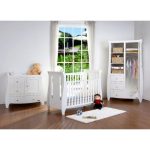 Set mobilier Katie White format din 3 piese: patut, comoda si dulap - imagine 2