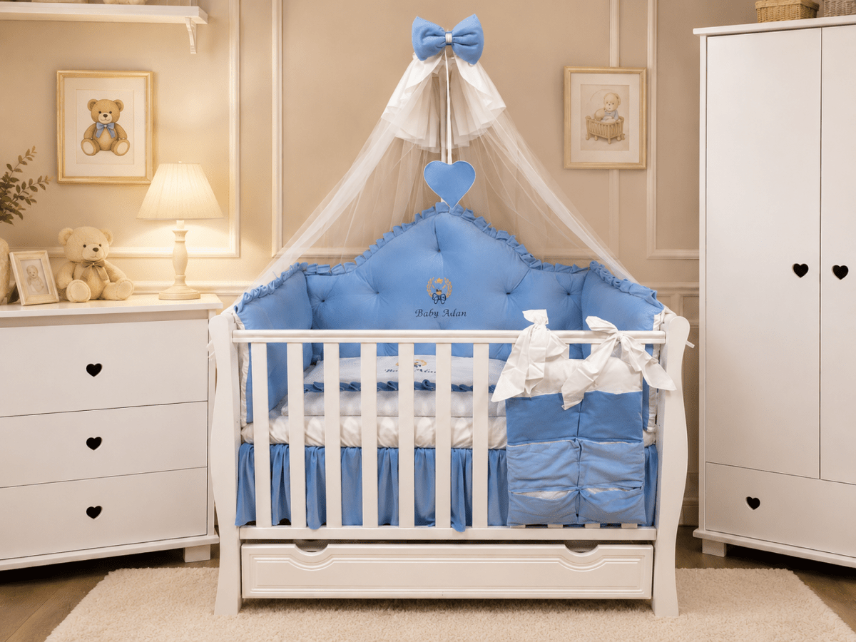Lenjerie de patut personalizata 11 piese REGAL Catifea Blue - PEPPIbambini - Image 3