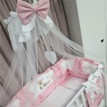 Lenjerie de patut personalizata 11 piese ROYAL White Pink Bear - PEPPIbambini - Image 4