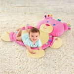 Taggies 2U-Salteluta Interactiva Cuibul Snuggles-Ursulet Roz