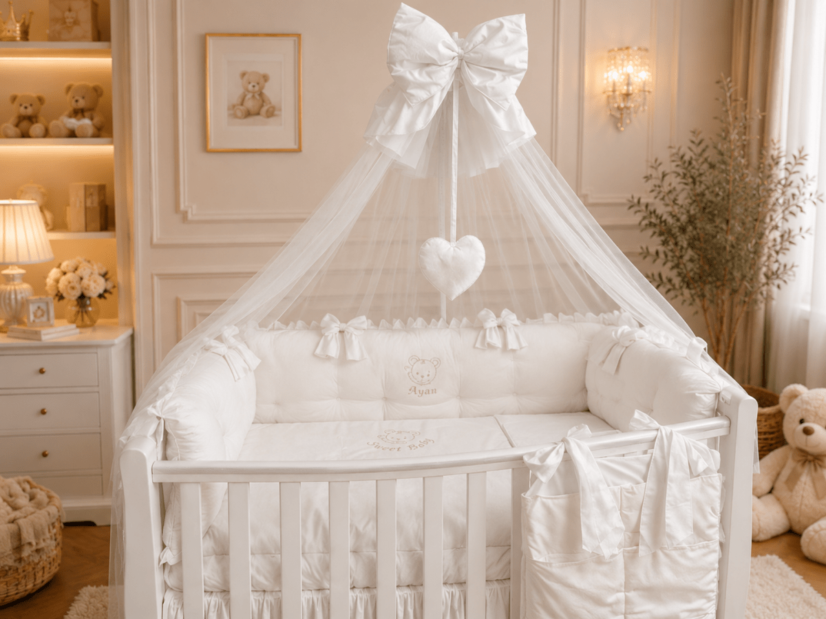 Lenjerie de patut personalizata 11 piese ROYAL Catifea White - PEPPIbambini - Image 2