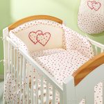 MAMO-TATO - Lenjerie patut 5 piese 120x60 Inimioare - imagine 2
