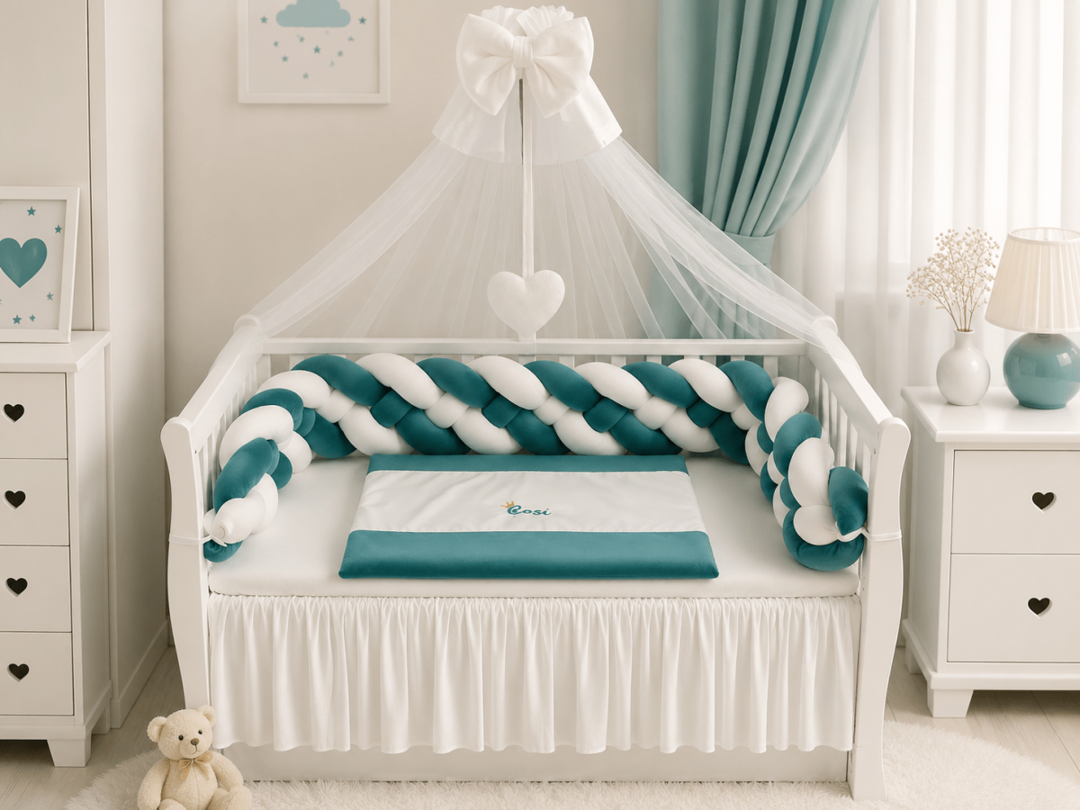 Lenjerie de patut personalizata 11 piese -Laterale Impletite Catifea Verde Smarald - PEPPIbambini - imagine 2